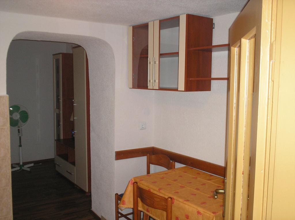 Apartment Nono Anton Кральевица Номер фото